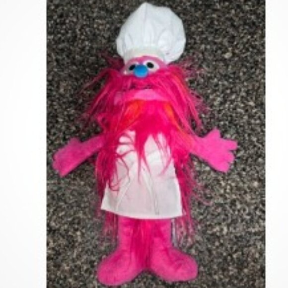 Sesame Street Place Gonger Pink  Plush Stuffed Animal Chef - Picture 1 of 14
